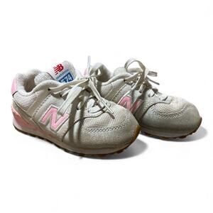 New Balance 574 Kids Sz 8c Toddler Pink & White